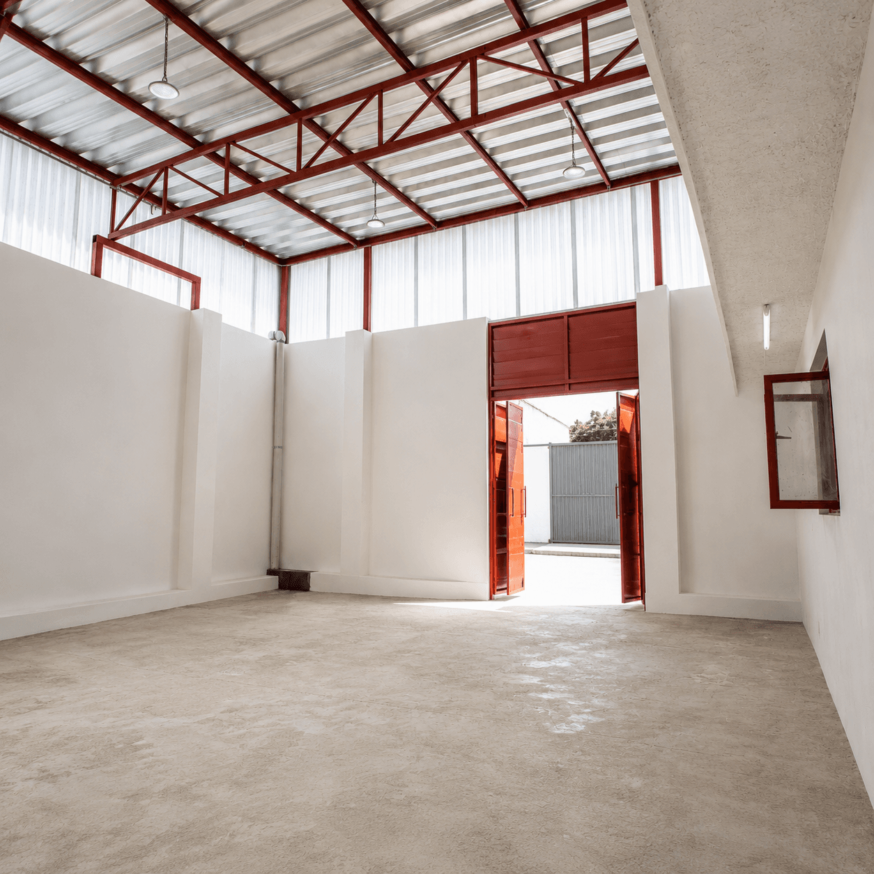 Bodega Versátil de 284 m² en Excelente Estado, Ubicada en La Col. Miramar, Zapopan