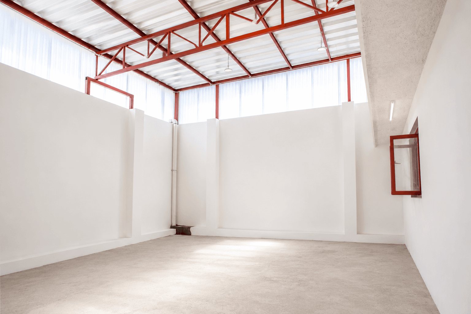 Bodega Versátil de 284 m² en Excelente Estado, Ubicada en La Col. Miramar, Zapopan